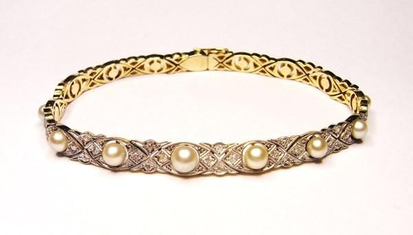 Edwardian diamond and natural pearl bracelet