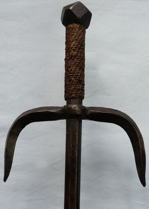 Rare 18th/Early 19th Century Imperial Chinese “Sai” War Mace