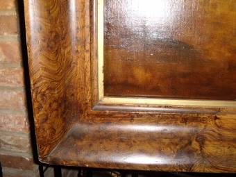 Antique GEORGIAN OIL PORTRAIT OF YOUNG GIRL IN BLUE DRESS & PRESENTED IN HAND CRAFTED BURR WALNUT EFFECT 4