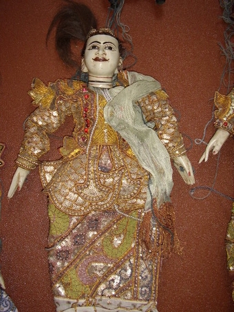 BALANESE CHILD GIRL PUPPET HAND MADE 22 INCHES HIGH C1900-1920 ADORNED WITH SEQUINS & GOLD THREADING