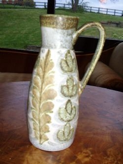 BOURNE DENBY TALL JUG SIGNED 'GLYN COLLEDGE'