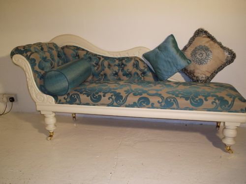 Victorian Mahogany Framed Chaise