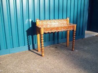 Arts & Crafts Oak Hall Table.