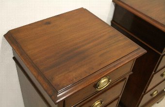 Antique Pair of Mid Victorian Mahogany Bedside Cabinets