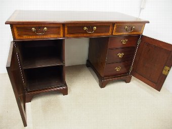Antique George III Inlaid Mahogany Kneehole Desk