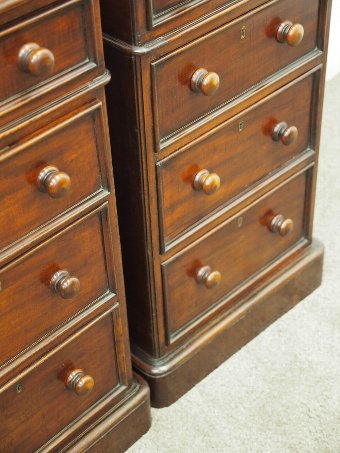 Antique Pair of Neat Victorian Chest of Drawers