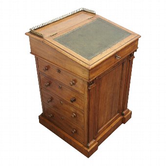 Regency Mahogany Davenport