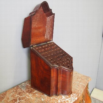 George III Serpentine Front Knife Box
