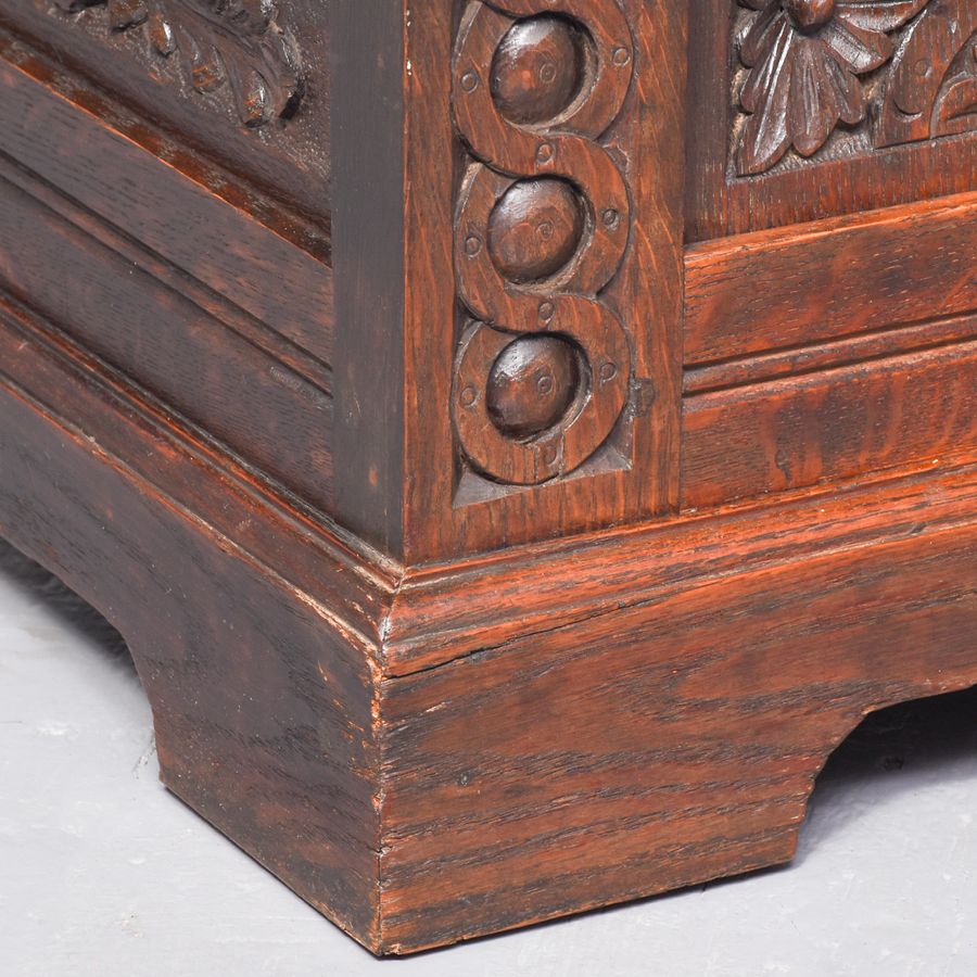 Antique Victorian Carved Oak Hall Bench in Perfect Condition