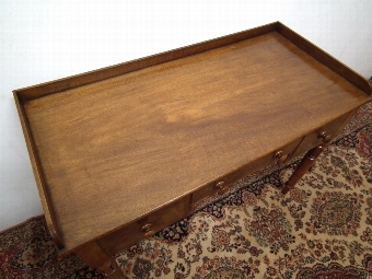 Antique William IV Neat Sized Mahogany Side Table