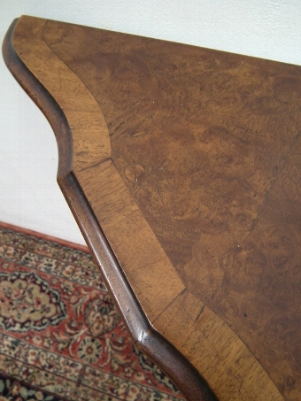 Antique Queen Anne Style Drop Leaf Table