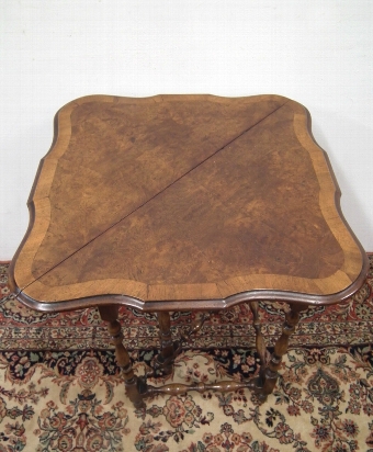 Antique Queen Anne Style Drop Leaf Table