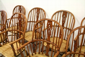 Antique Set of 8 Windsor Chairs