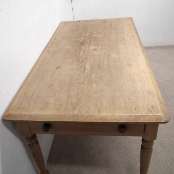 Antique Victorian Yellow Pine Kitchen Table