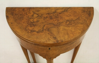 Antique George II Style Burr Walnut Tea Table