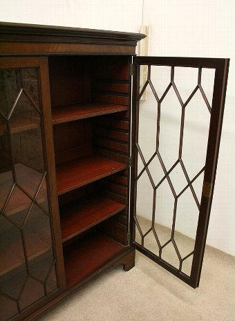 Antique Pair of Georgian Style Mahogany Cabinet Bookcases