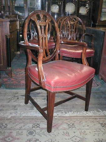 Antique :SALE: Set of 8 (6 + 2) George III Style Mahogany Dining Chairs