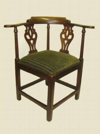 Antique George II Mahogany Corner Chair