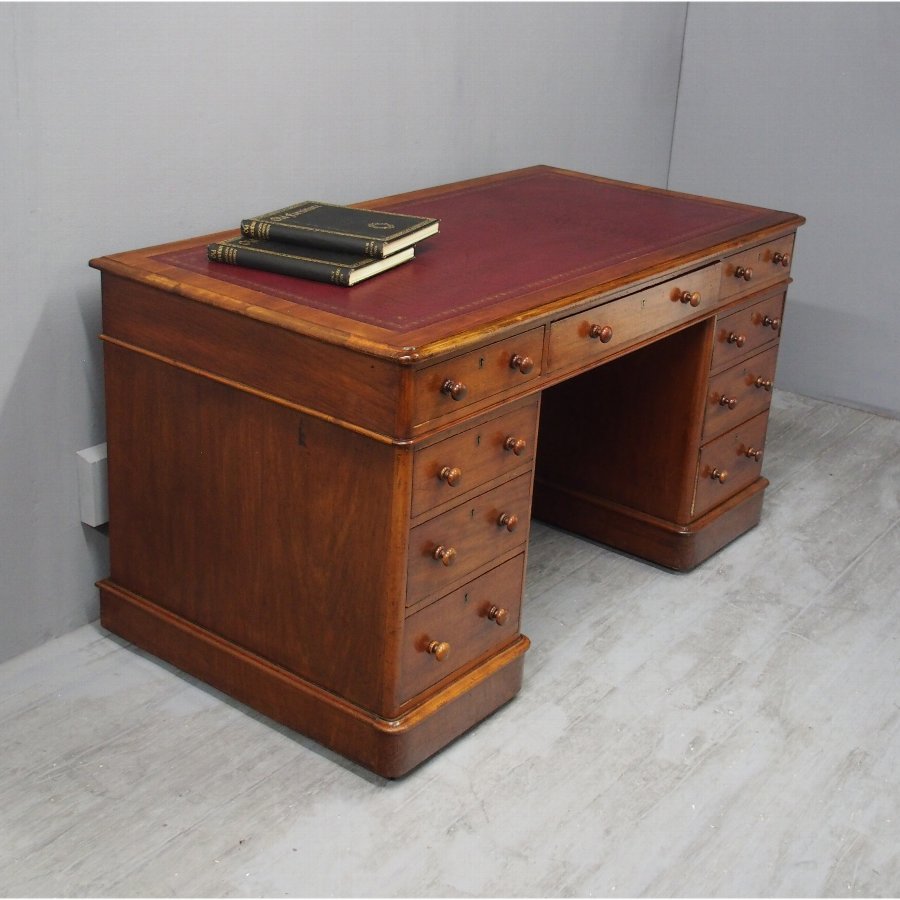 Victorian Mahogany Pedestal Desk