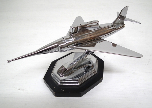 Cigarette Lighter in the form of a Fighter Jet