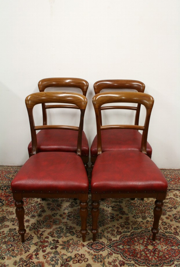 Set of 4 Early Victorian Mahogany Chairs