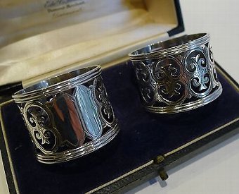 Pair Boxed Antique English Sterling Silver Napkin Rings - 1903