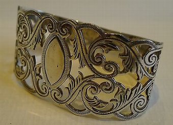 Stunning Antique English Sterling Silver Napkin Ring by James Dixon