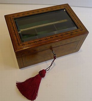 Handsome Small Antique Burl Walnut & Parquetry Jewelry Box c.1860