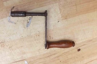 Windout handle for extending table. Small