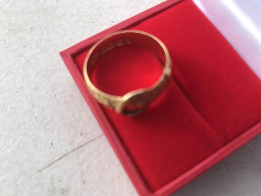 Antique Gold love ring Unisex