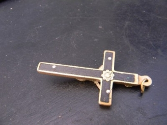 Antique Stunning Crucifix quality item.-B2