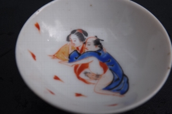 Antique Erotica Japanese couple small saki porcelain cup Victorian. CB