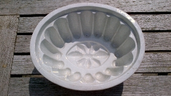 Victorian Pottery Jelly Mould