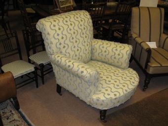 howard style armchair