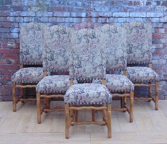 Os Du Mouton Dining Chairs.