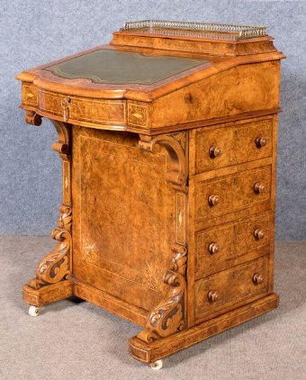 Fine Victorian Burr Walnut Davenport Desk
