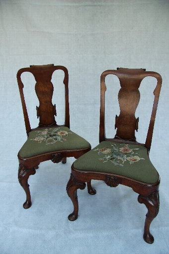 Antique C 1920 Superb Pair of Walnut Side Chairs in the Manner of Queen Ann- George 1st 