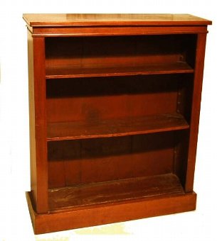 Victorian mahogany low bookcase