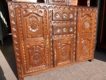 Antique French Period Bretron Dresser In Oak