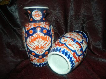 Antique Pair of 19th century Imari vases