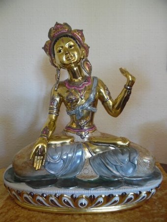 Indian Godess - Large Porcelain Figure of Tara by Edoardo Tasca