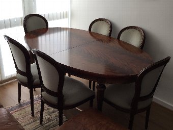 Antique Italian Dining set with 6 chairs.