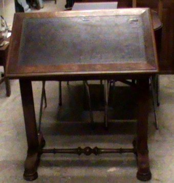 Georgian mahogany lectern / table
