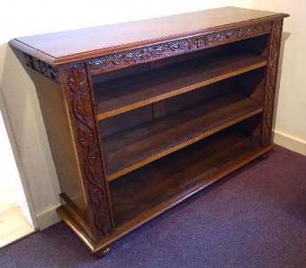 Attractive open fronted walnut bookcase