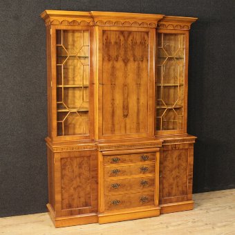 Great English bookcase in walnut, burl and beech