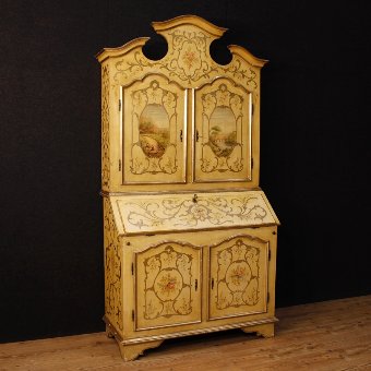 Venetian lacquered, golden and painted trumeau