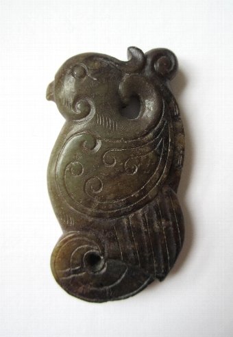 Antique Chinese carved jade : Bird possibly a Parrot
