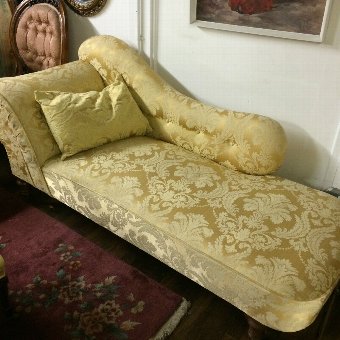 Chaise Longue - Victorian stunning yellow Damask very original