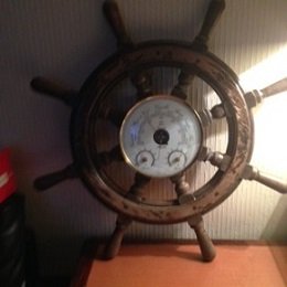 Mid-20th century French Ship’s wheel with 20cm diameter round inlaid barometer