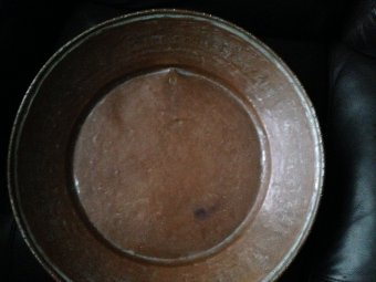 19th century possibly English 42cm in diameter round copper bowl was an authentic kitchen utensil